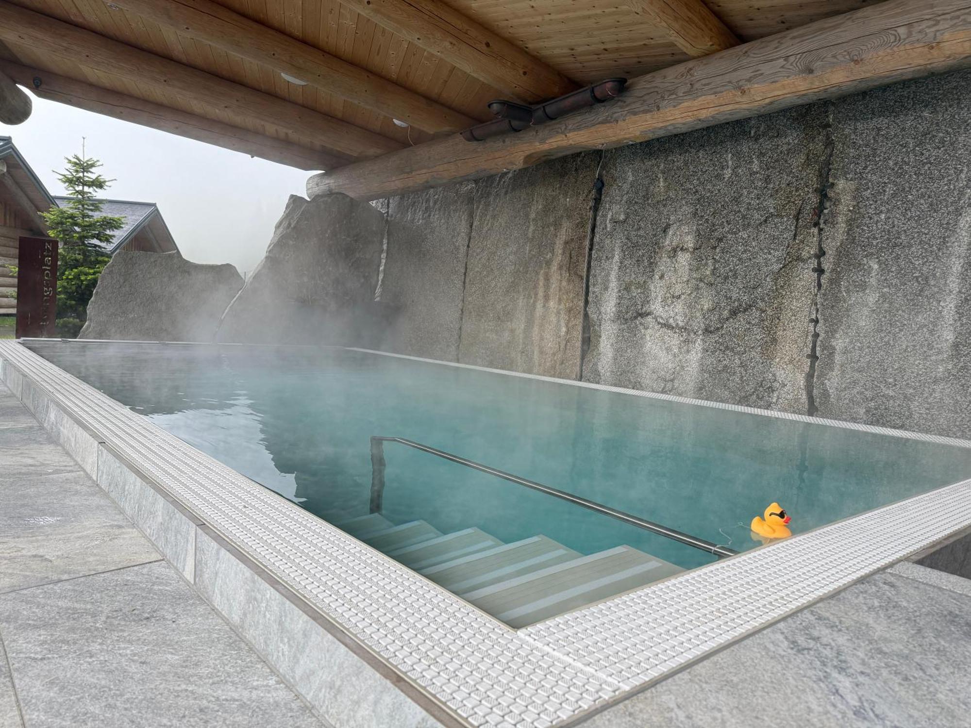 Blockhausen Luxus Chalets Oberschwarzenberg Exterior photo